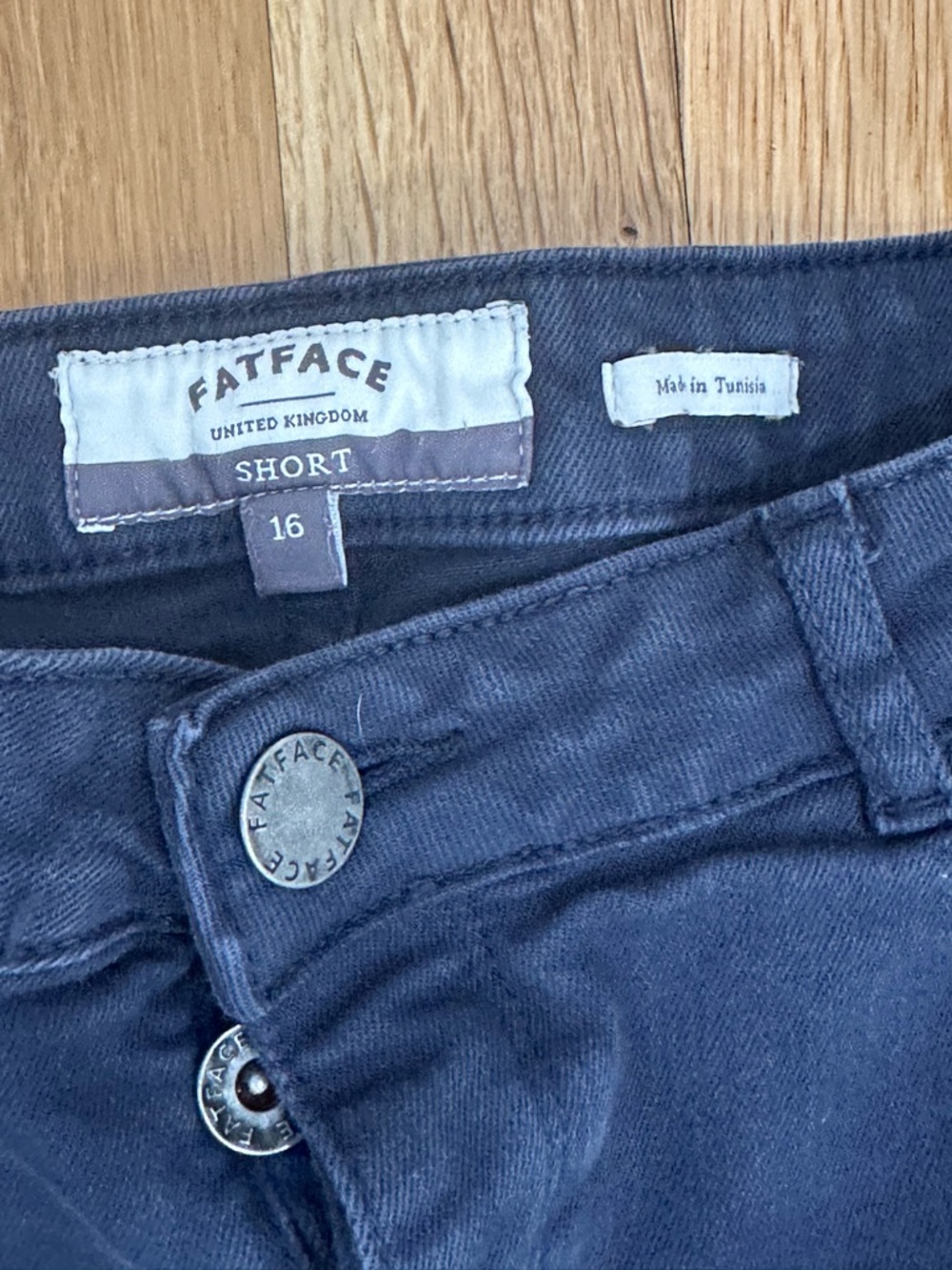 FatFace Short Navy Button Fly summer preppy classic